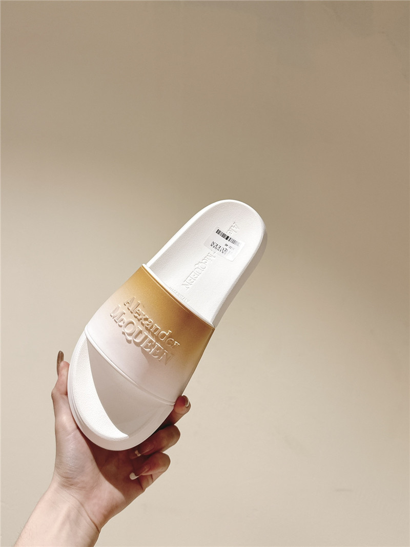 Alexander McQueen Logo Flip Flops