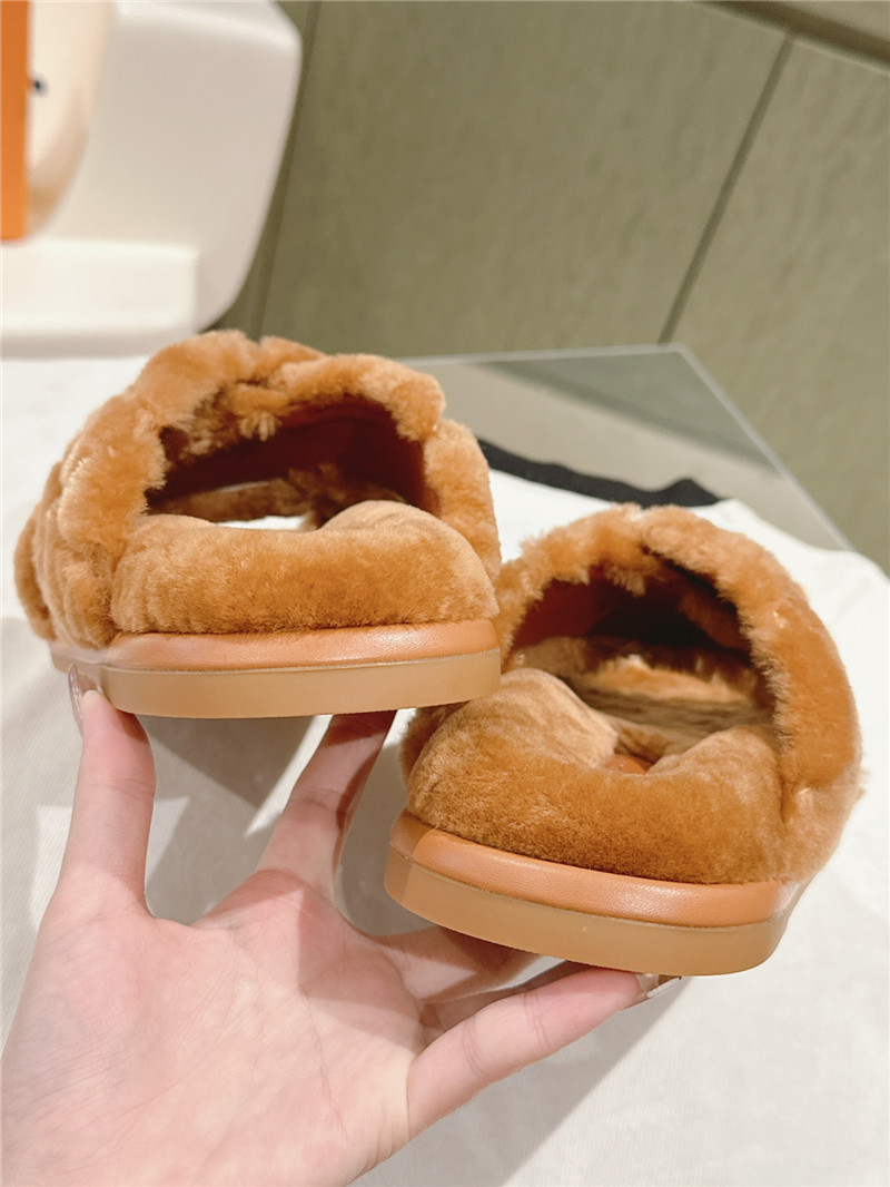 l0vis Vvtt0n fluffy slippers brown