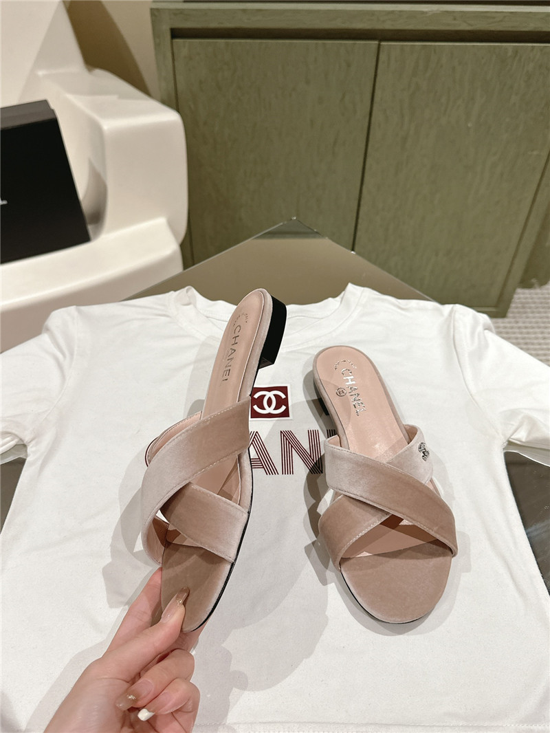 Ch**el velvet crisscross strap slippers beige