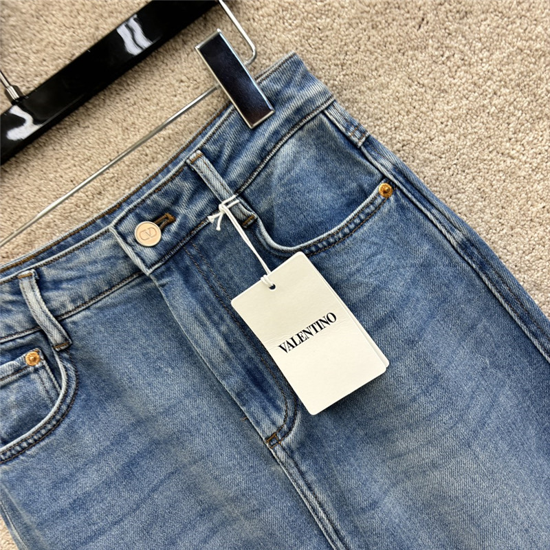 Va1e*ntin0 double v pocket denim skirt replica designer clothes