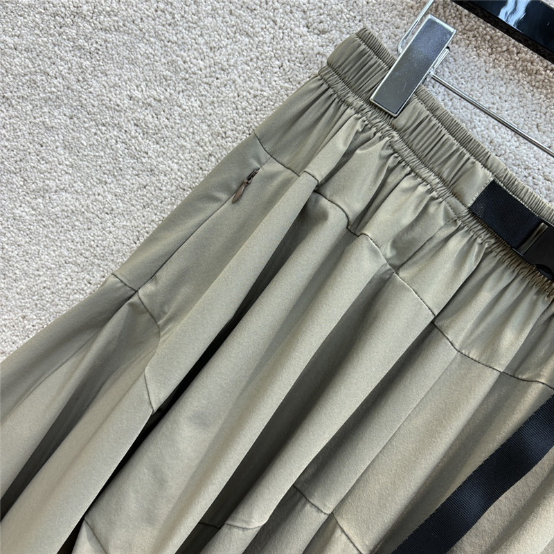 Pra*a silhouette workwear style trousers skirt replica clothing sites