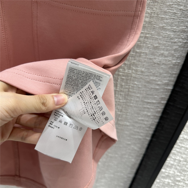 Moncler sports vest dress replica d&g clothing