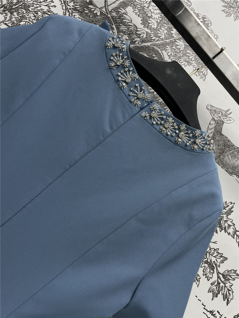 Va1e*ntin0 round neck bow dress replicas clothes