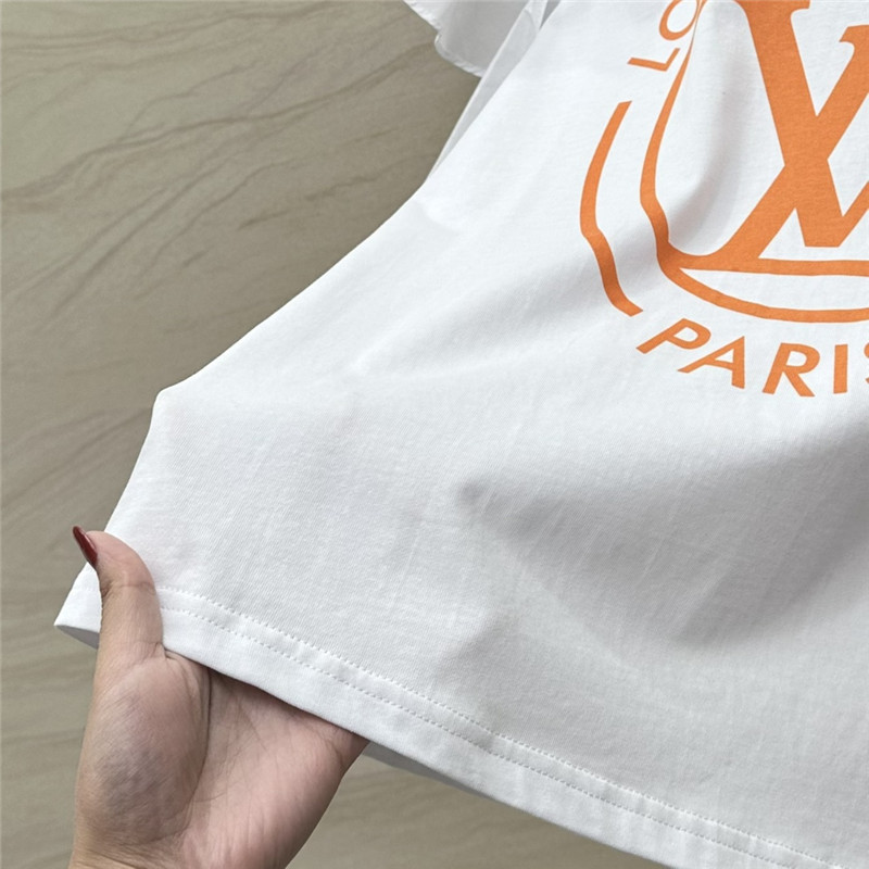 l0vis Vvtt0n women flocked lv t-shirt