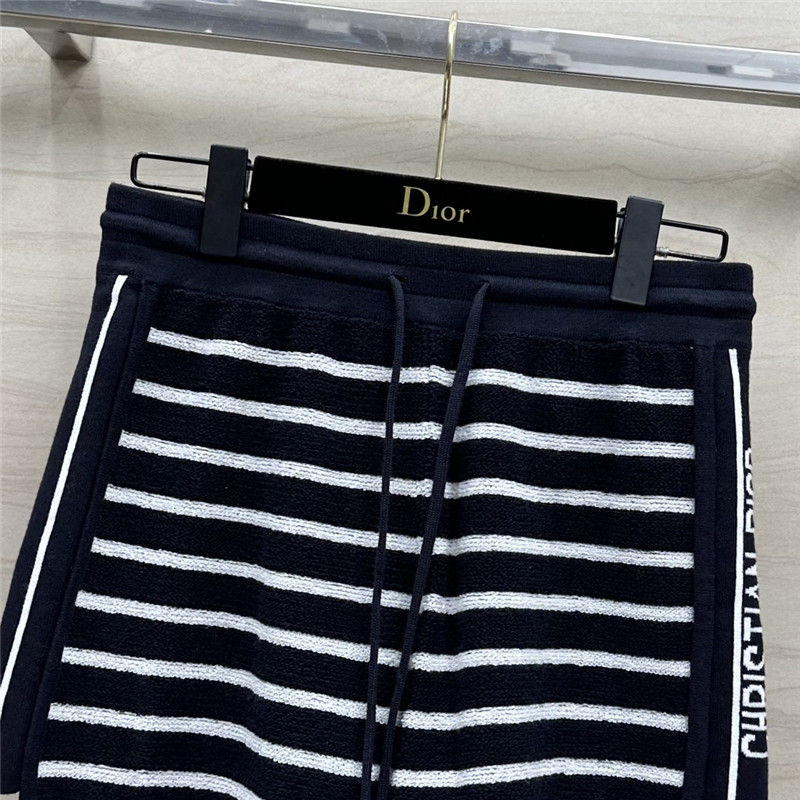 D10r knitted hooded top + shorts set replica clothing sites