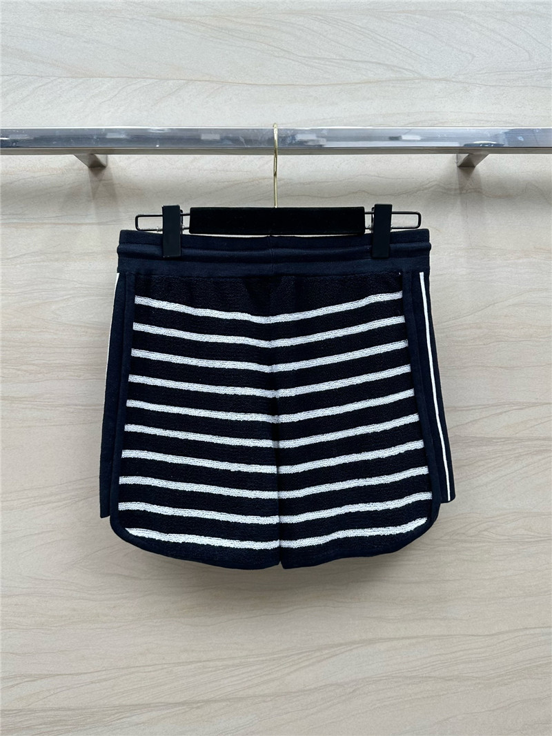 D10r knitted hooded top + shorts set replica clothing sites