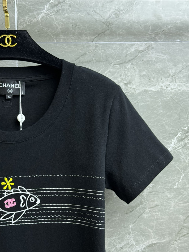 Ch**el fish embroidered t-shirt replica d&g clothing