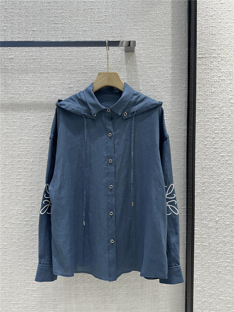 loewe light coat replica clothes