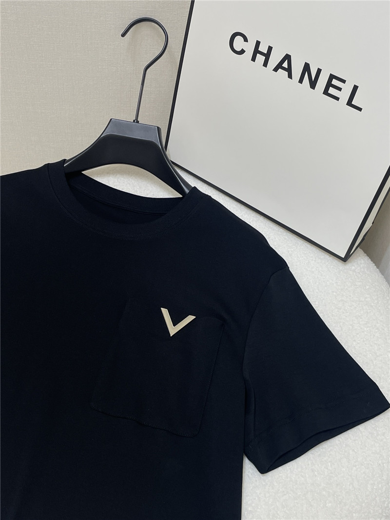valentino v pocket t-shirt replica d&g clothing