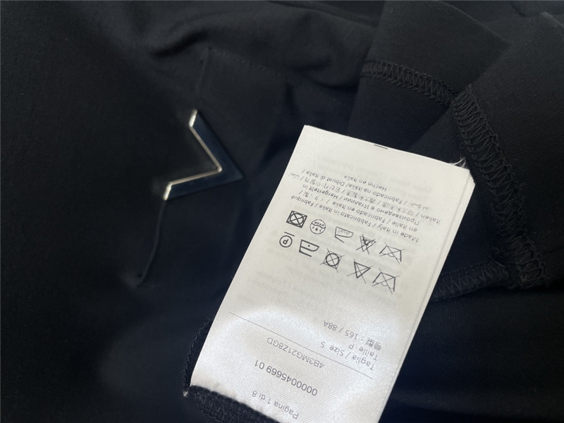 valentino v pocket t-shirt replica d&g clothing