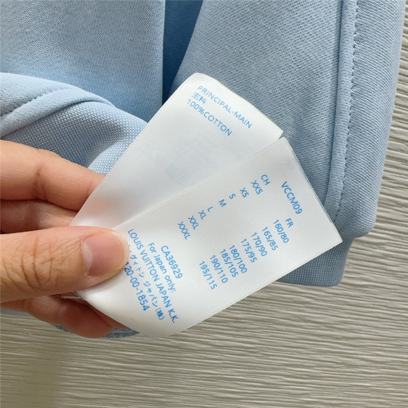 l0vis Vvtt0n lv five-quarter sleeve top + shorts set replica clothes