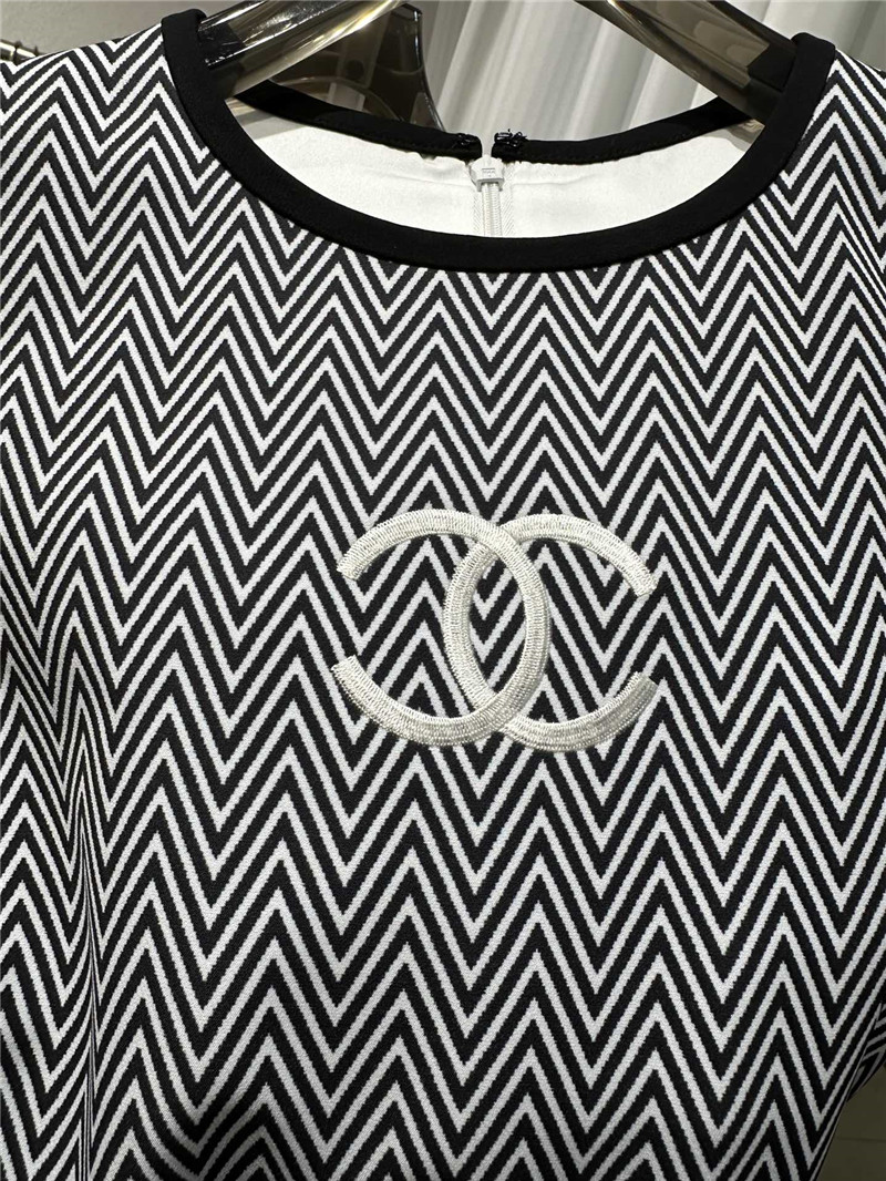 Ch**el sleeveless dress replica designer clothes