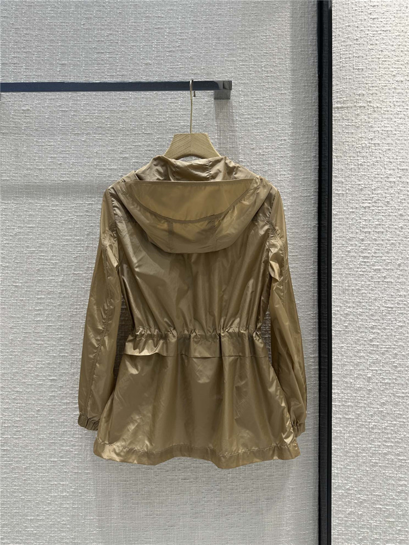 Bv*b*rry hooded zipper sun protection small jacket replica clothes