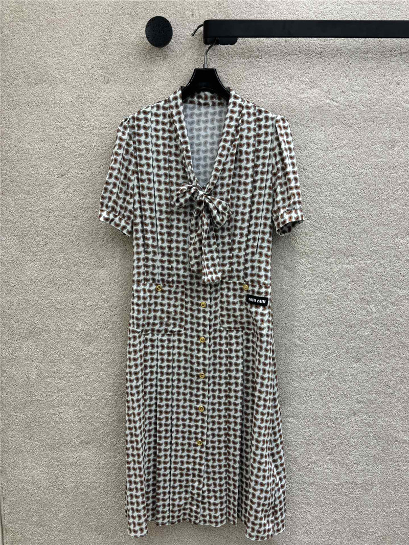 miumiu V-neck pleated dress replicas clothes