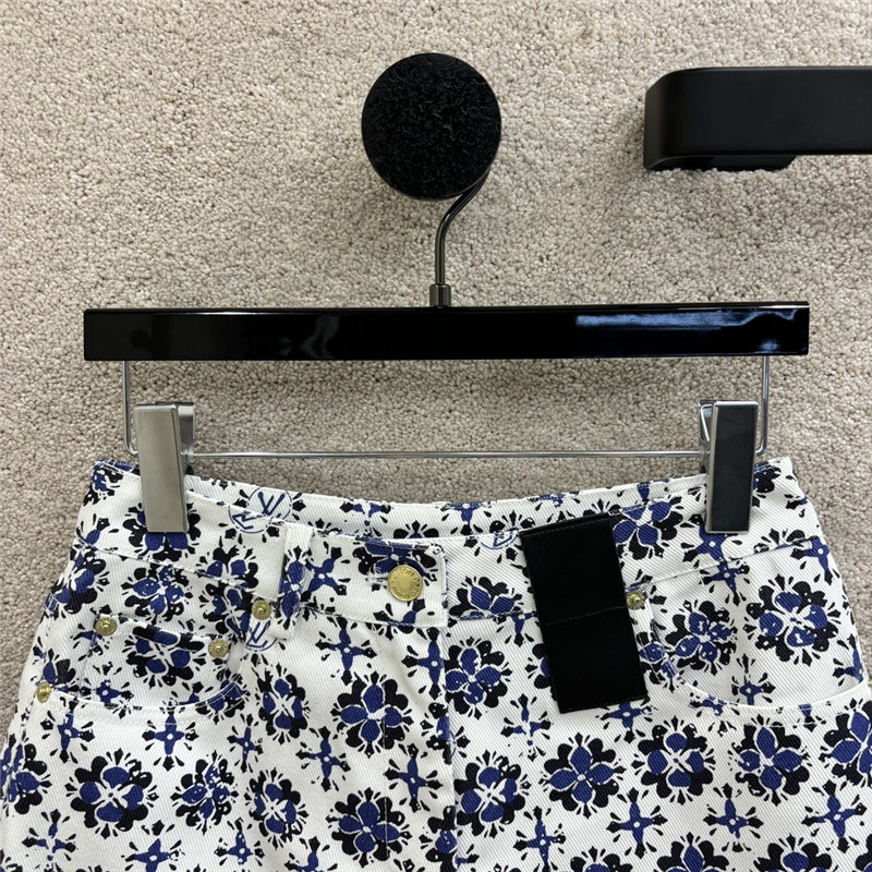 l0vis Vvtt0n lv retro high waist shorts replica d&g clothing