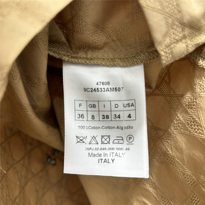 D10r sweet cool style bee suit replica clothing