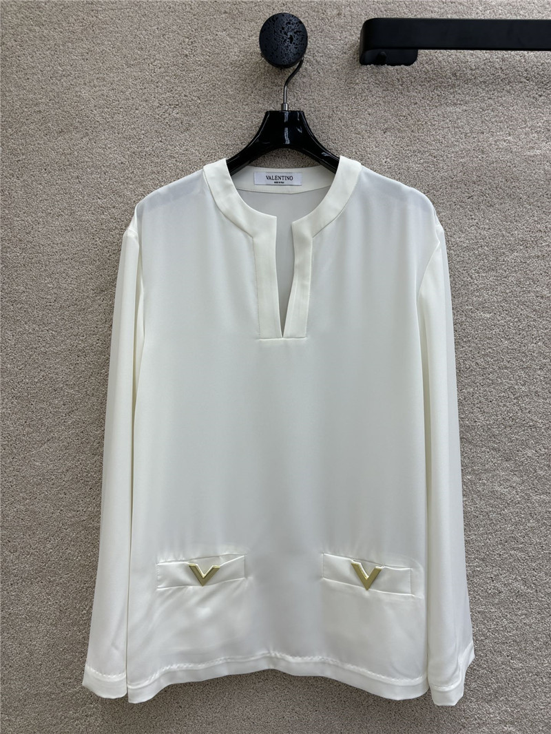 valentino gold V logo shirt replica d&g clothing