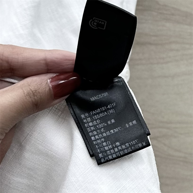 L0r0 P1ana puff sleeve linen top replica d&g clothing