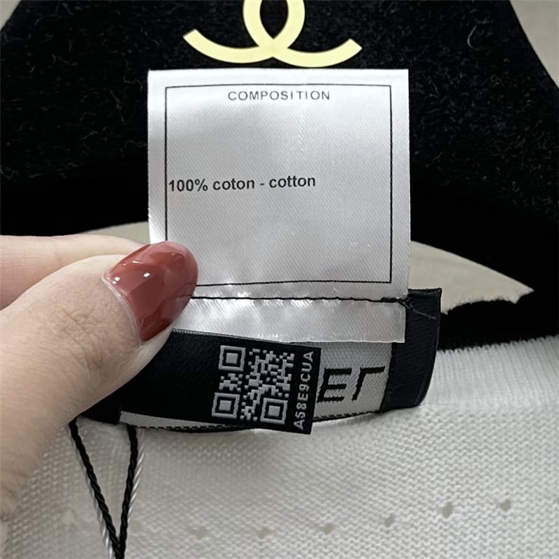 Ch**el contrast trim knit short-sleeved top replica clothing