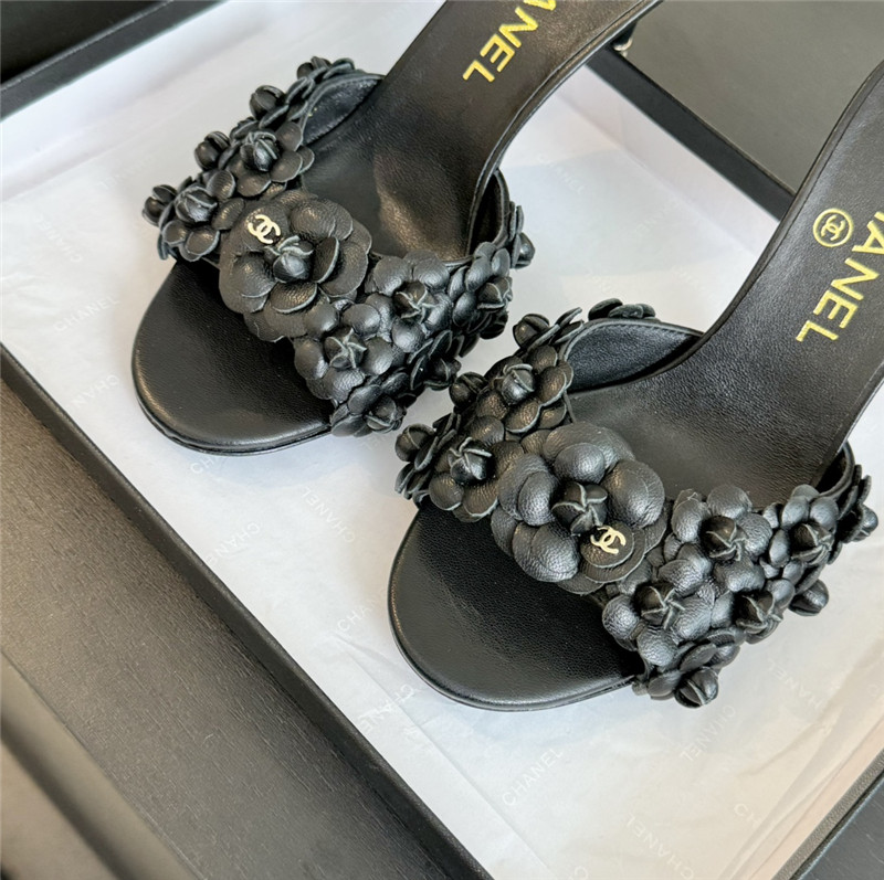 Ch**el camellia heels mules black
