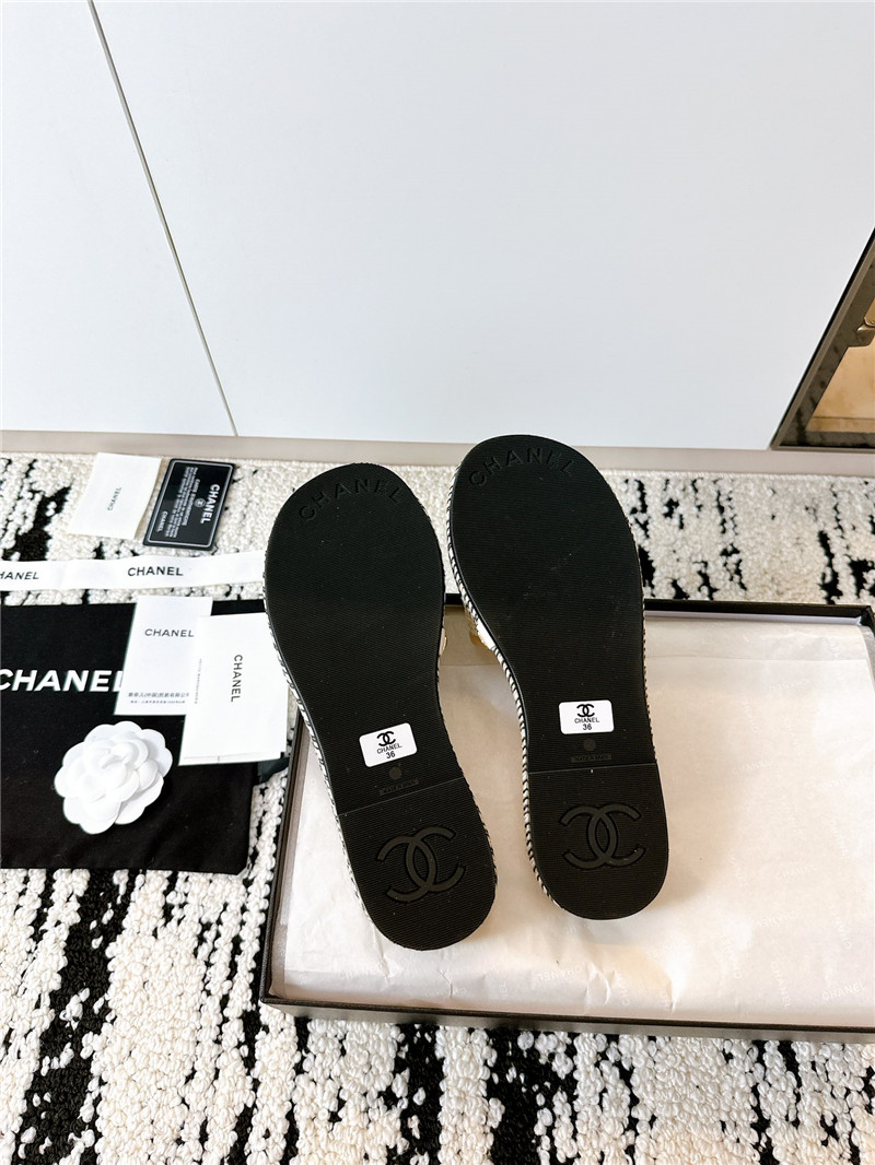 ch**el velcro lazy slippers Marg*e1a replica shoes