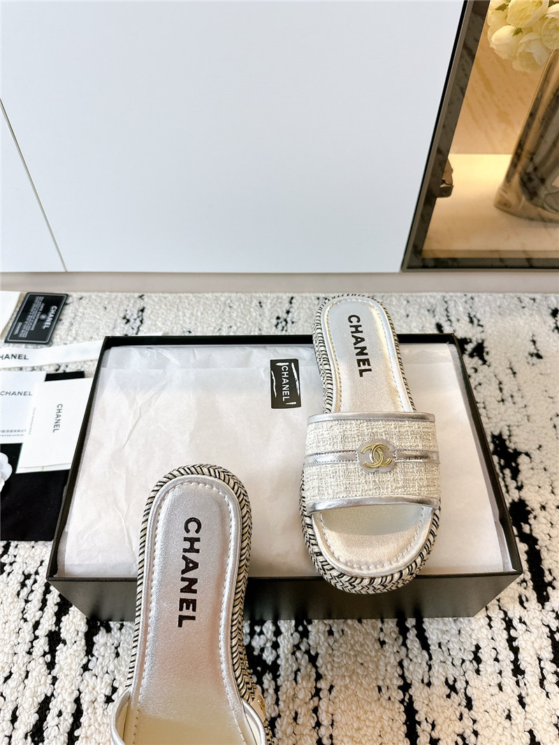 ch**el velcro lazy slippers Marg*e1a replica shoes