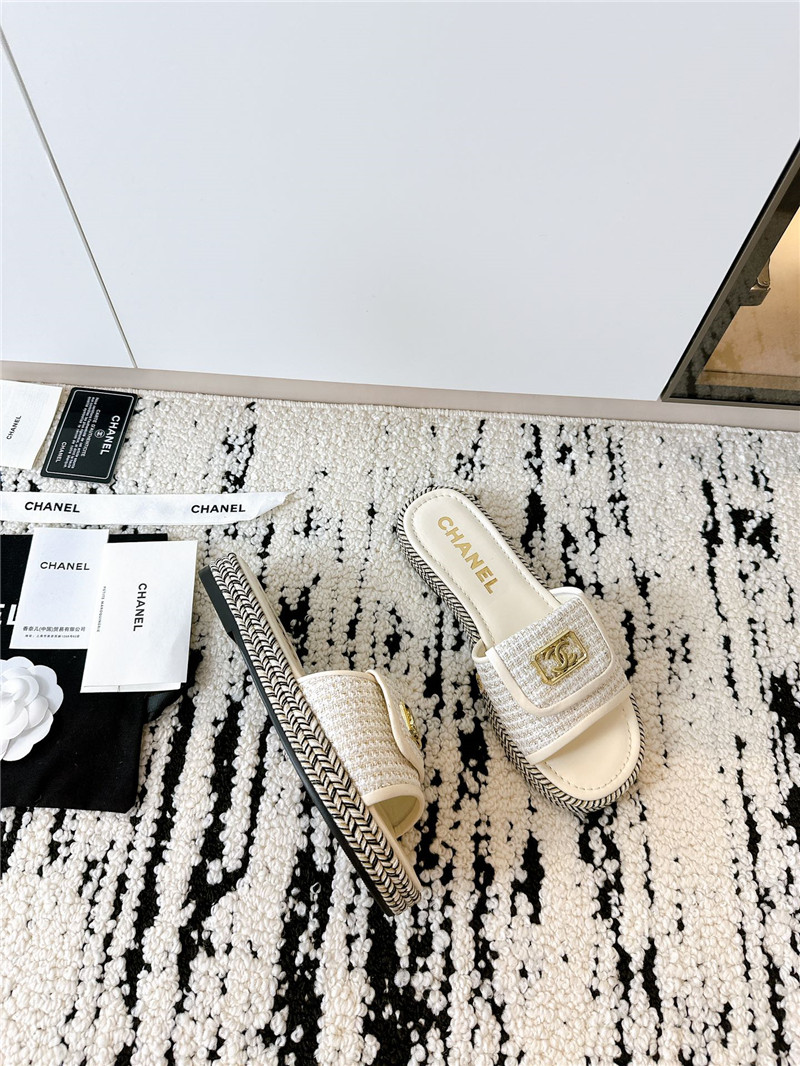 Ch**el tweed white calfskin slippers