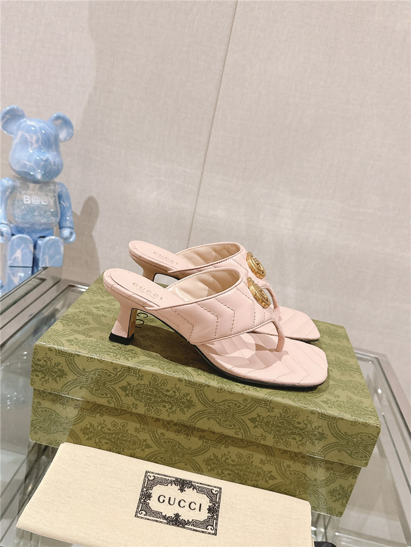 Gucci GG 55mm Matelassé Mules Beige