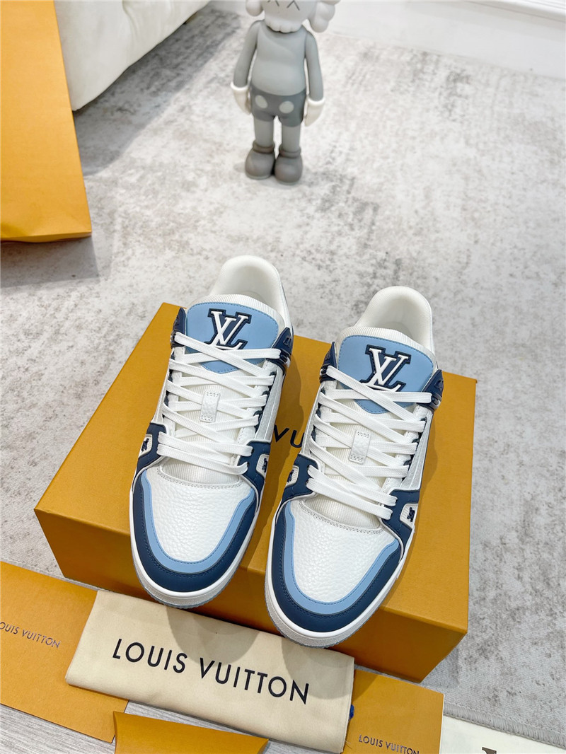 l0vis Vvtt0n blue and white sneakers for women