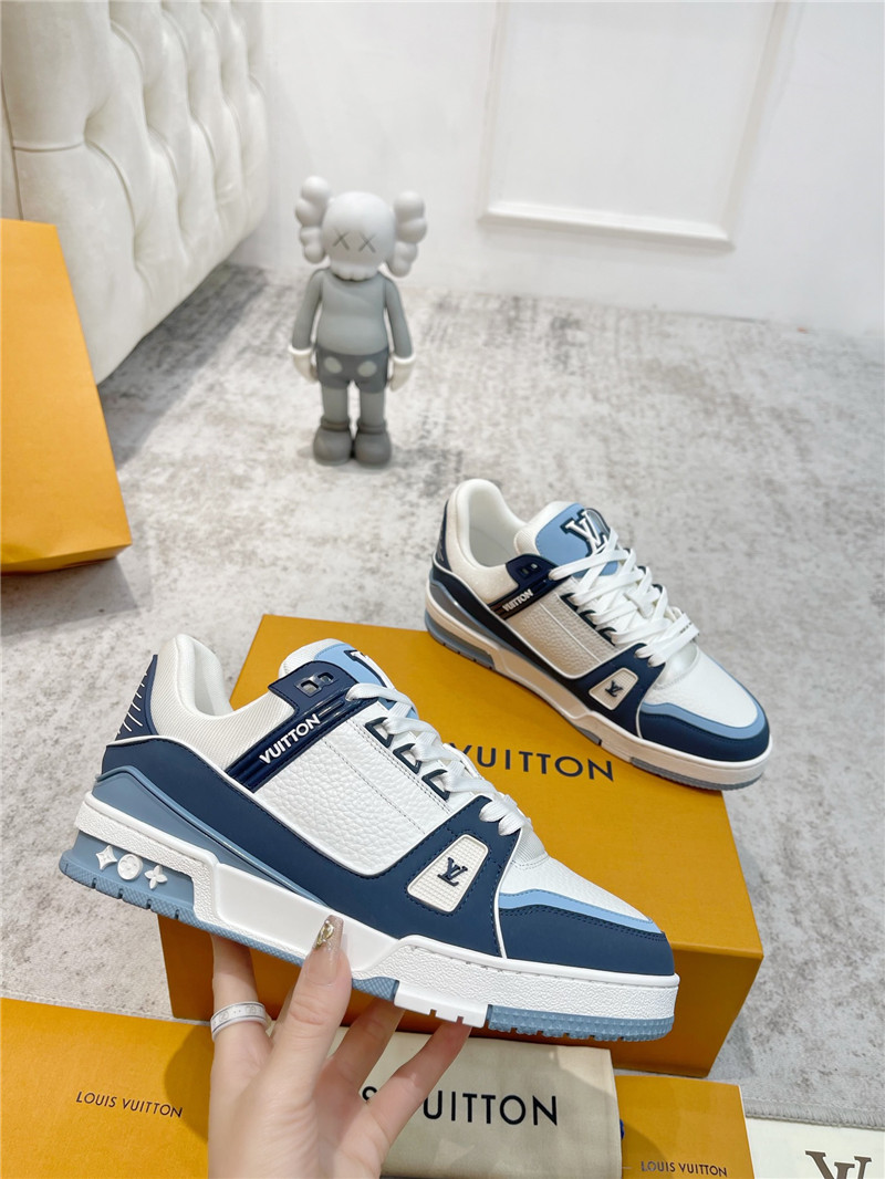 l0vis Vvtt0n blue and white sneakers for women
