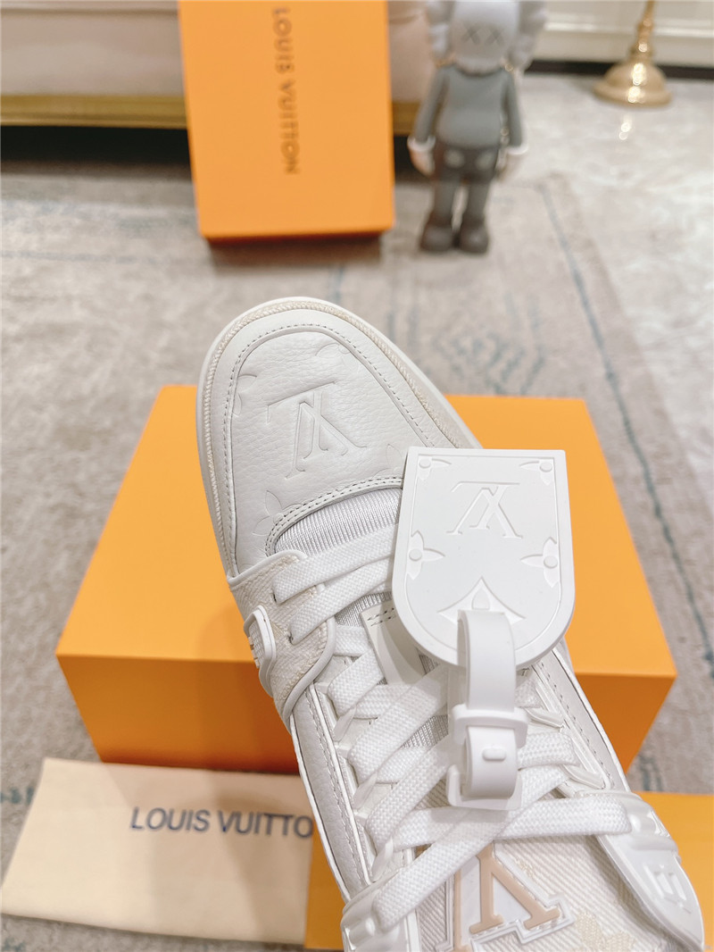 l0vis Vvtt0n white sneakers for women