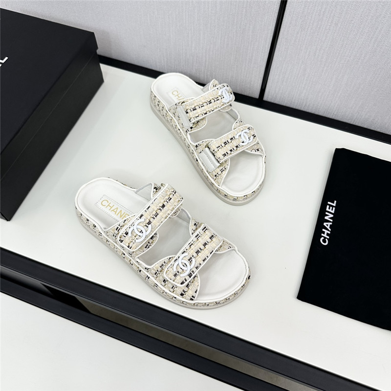 Ch**el grained tweed velcro slides white