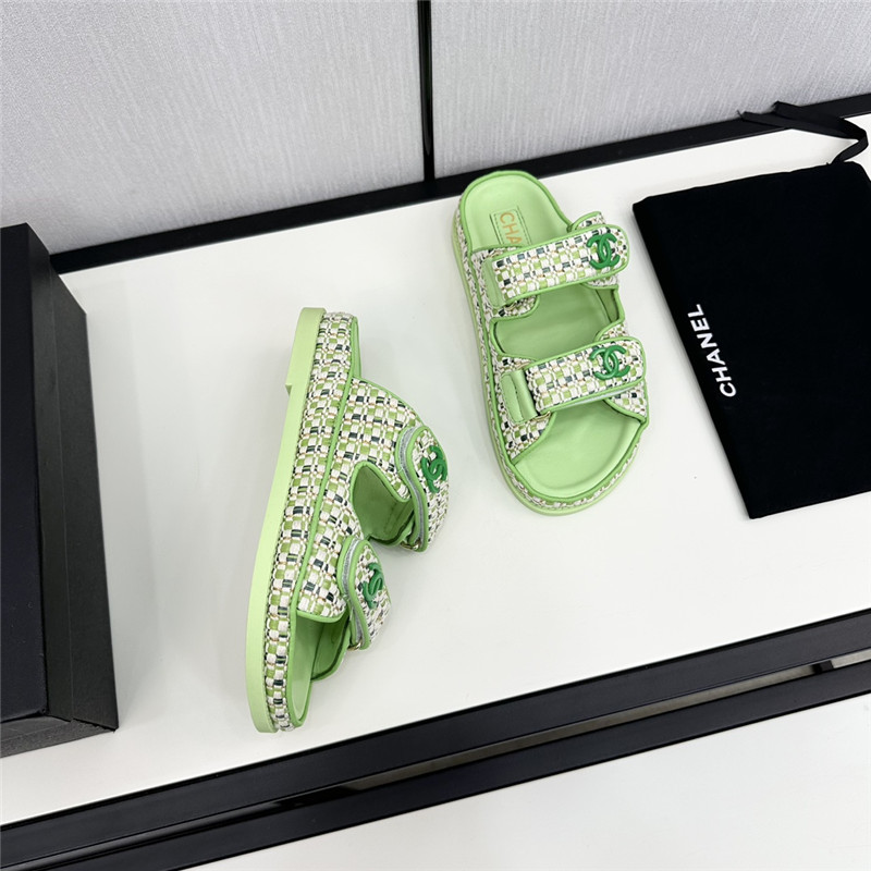 Ch**el grained tweed velcro slides in green