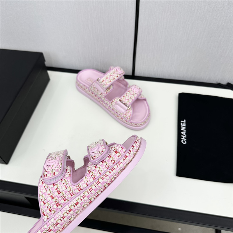 Ch**el grained tweed velcro slides in pink