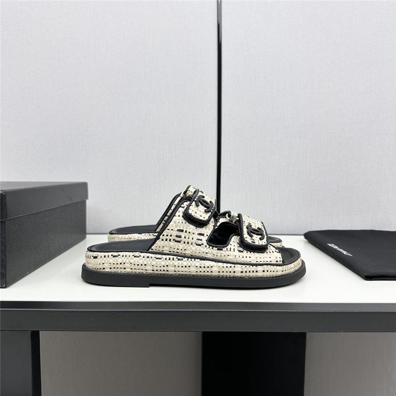 Ch**el grained tweed velcro slides in black