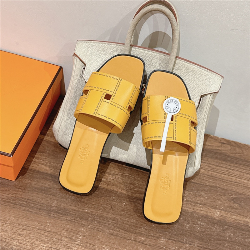 H**me5 idioma sandal women’s yellow