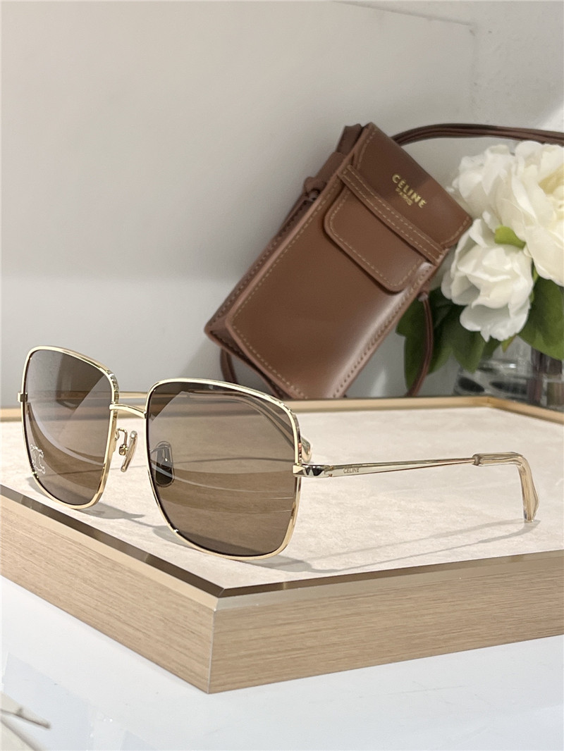 Ce1i*e new sunglasses