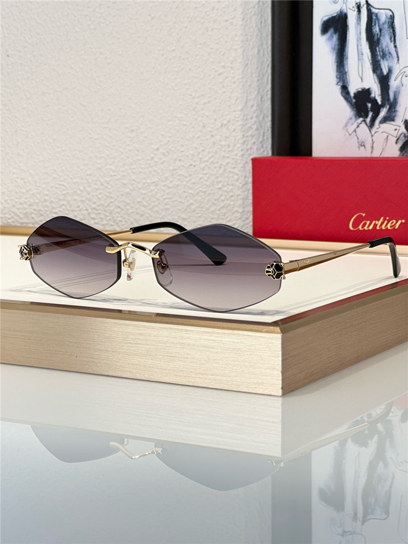 Ca*t1er stylish luxury sunglasses