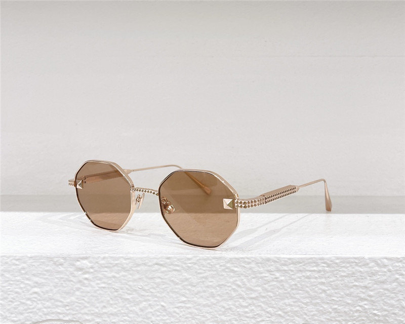 valentino unique personality sunglasses