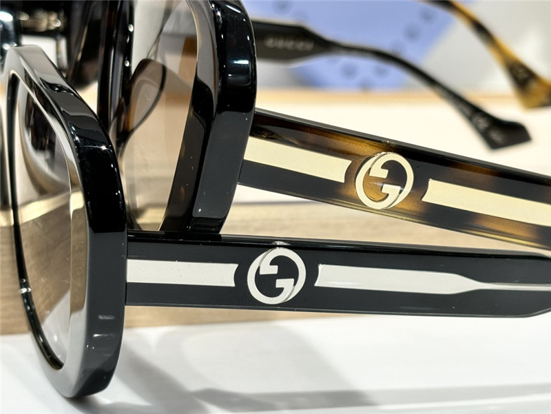 Gvc*1 round frame sunglasses