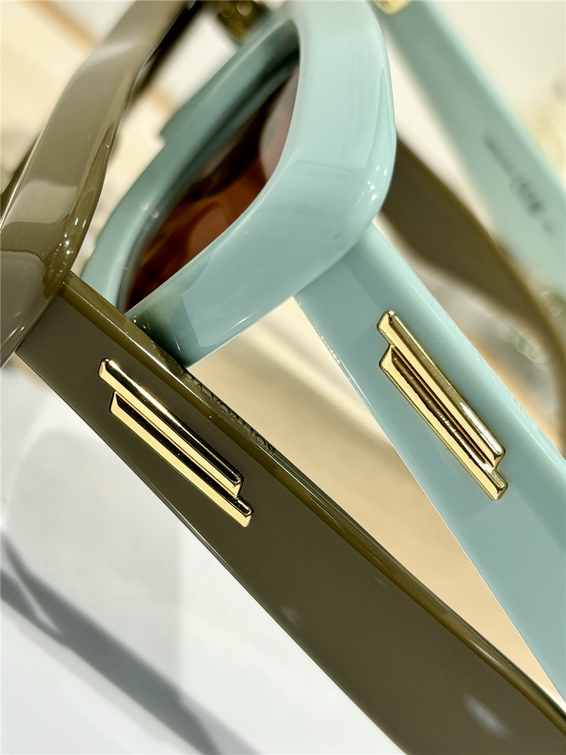 b0tt*ga Ven*ta blogger sunglasses