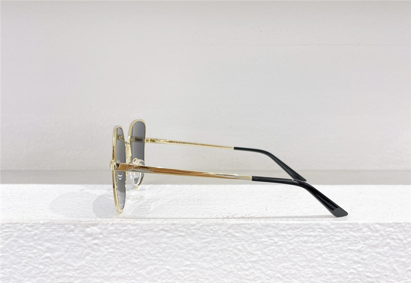 Pra*a catwalk sunglasses