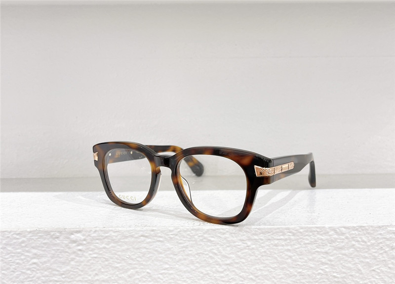 Gucci stylish sunglasses