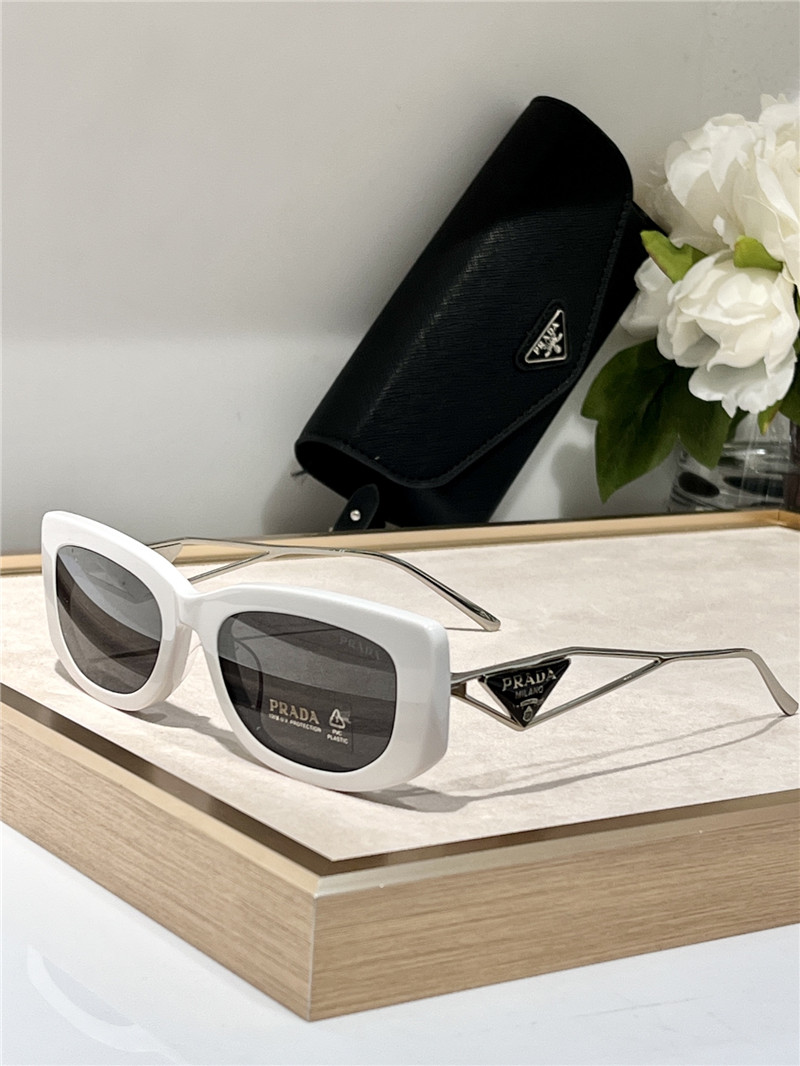 Pra*a triangle logo sunglasses