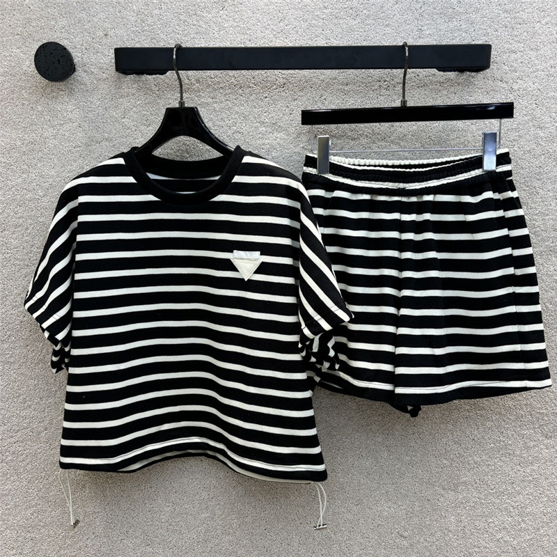 prada triangle logo decorative striped suit replica d&g clothing