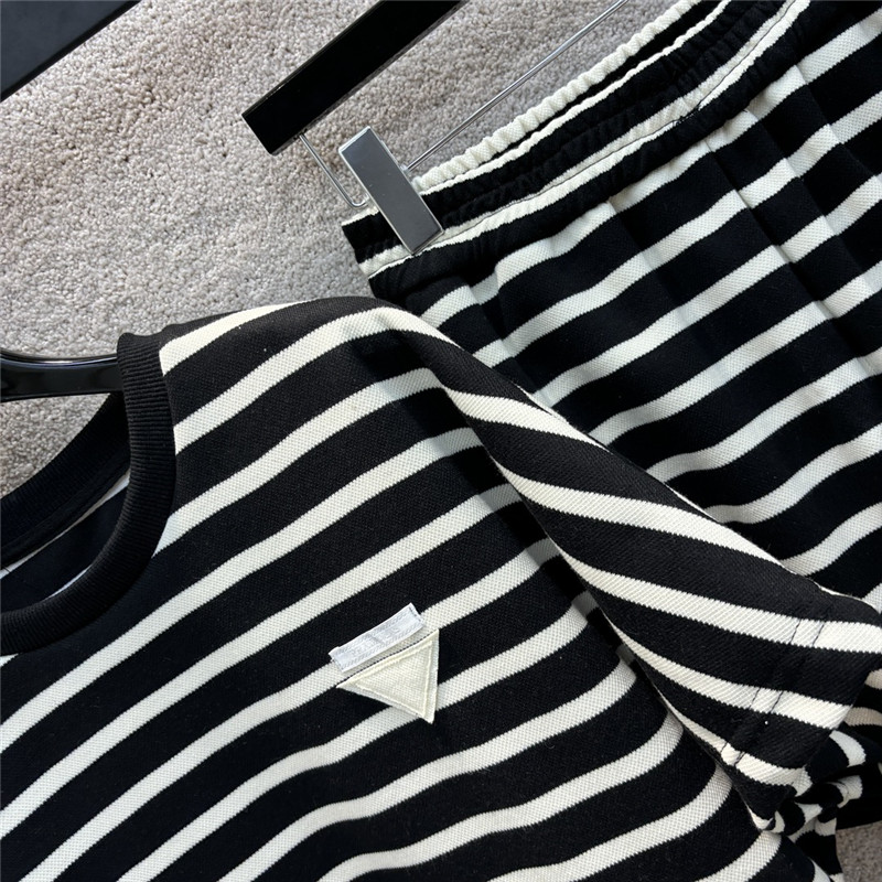 prada triangle logo decorative striped suit replica d&g clothing