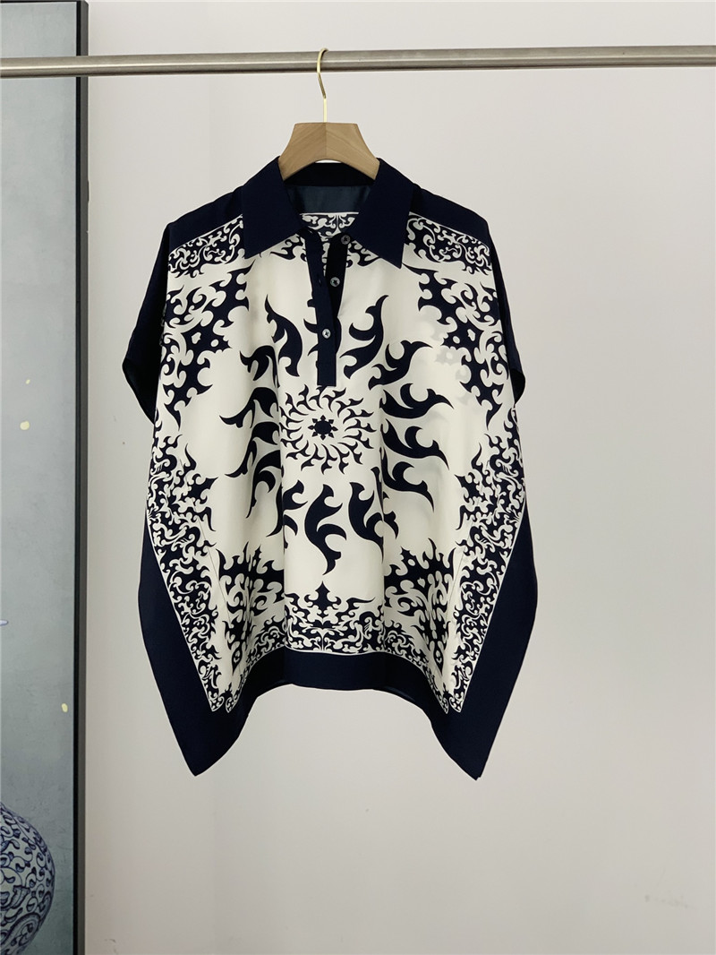 Hermes new printed T-shirt replicas clothes