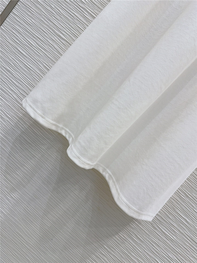 Y51 wing sleeve top + simple skirt set replica clothes