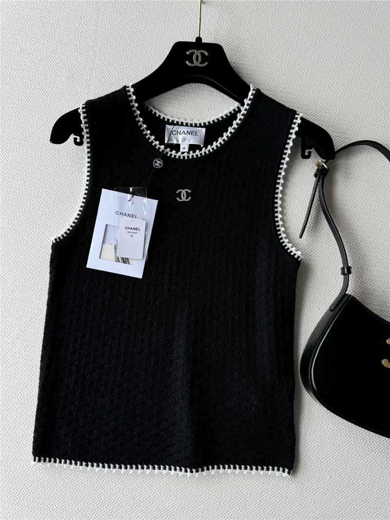 Ch**el crochet vest cheap replica designer clothes