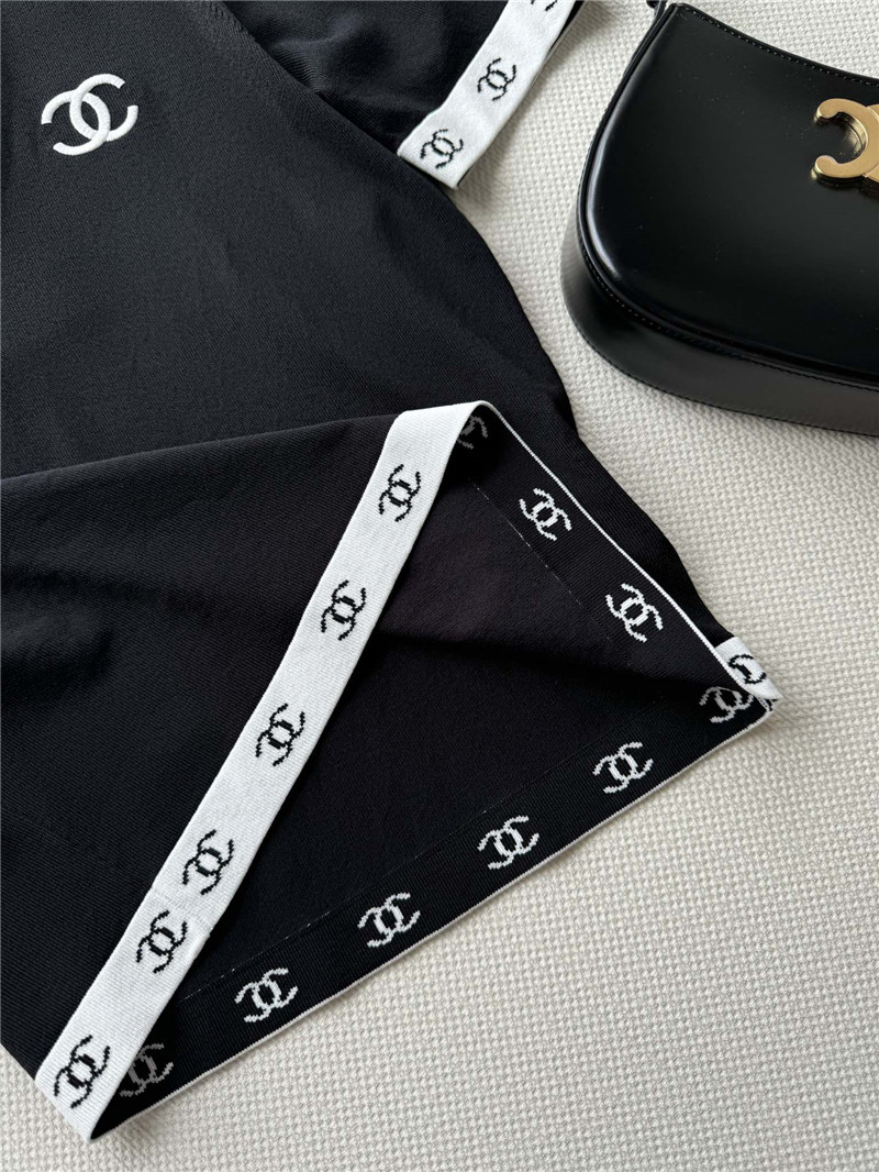 Ch**el contrast color lapel knitted short sleeves replica clothes
